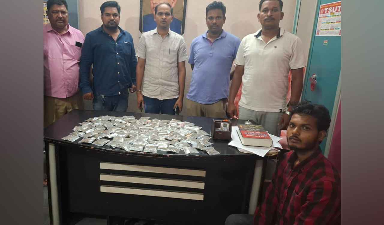 Ganja peddler from Jharkhand held in Sangareddy