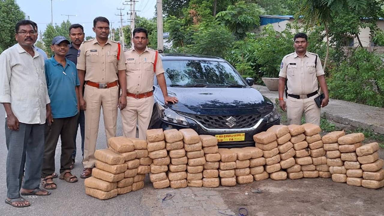 Police Seize 360 Kg Of Ganja Worth Rs 90 Lakh In Kothagudem Telangana Today