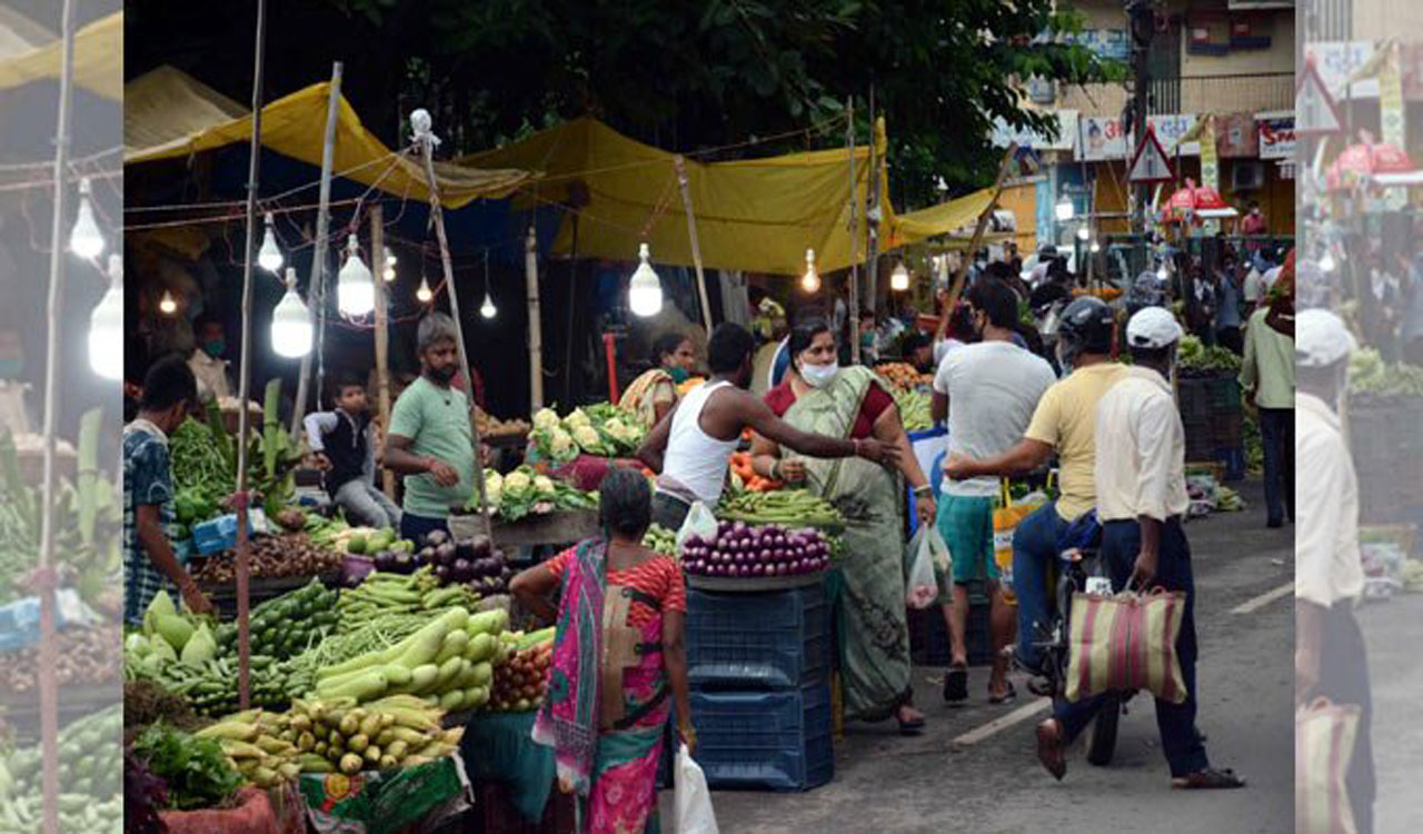 Household consumption expenditure up in rural, urban areas of India