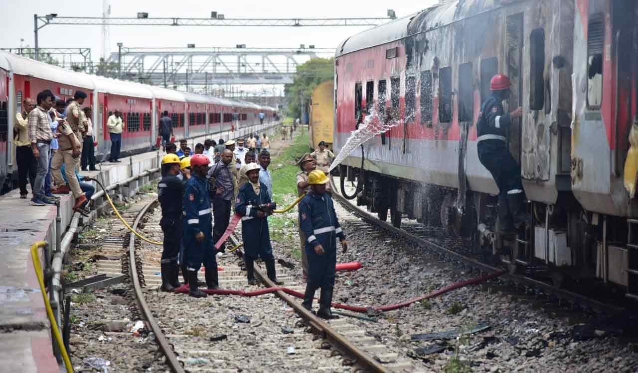 Hyderabad: Fire in spare coach near Mettuguda, no casualties
