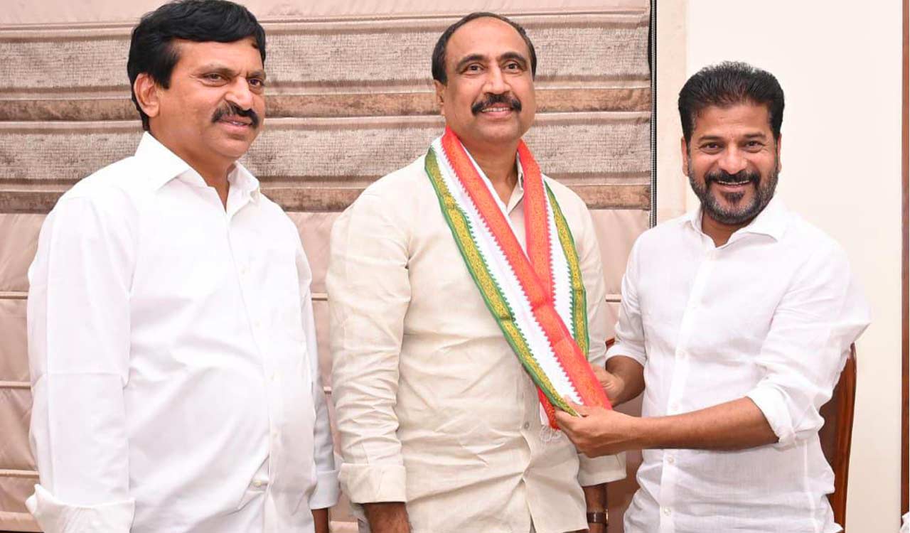 Jagtial: Congress witnesses internal turmoil after BRS MLA joins party ...