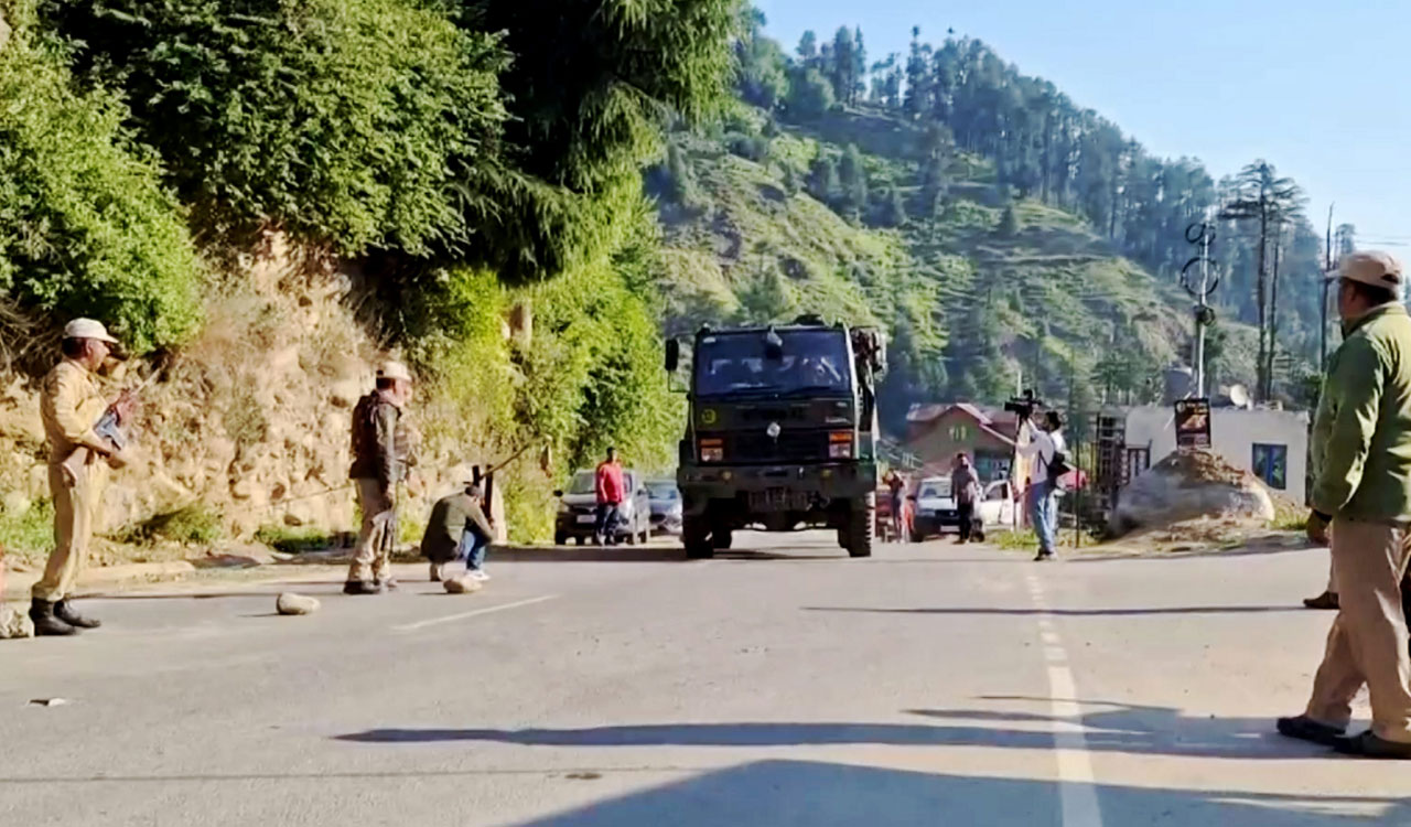 Forces step up search operation to hunt down terrorists in J&K