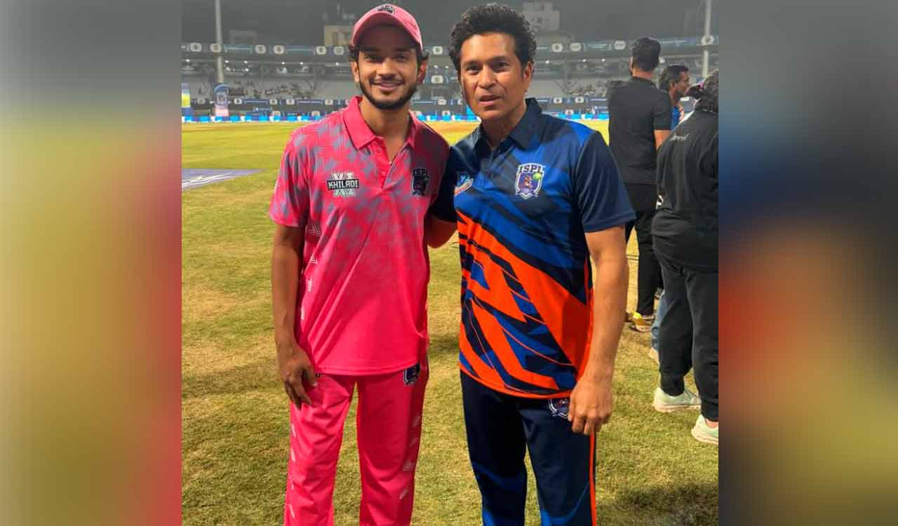 Munawar Faruqui credits luck for taking Sachin’s wicket