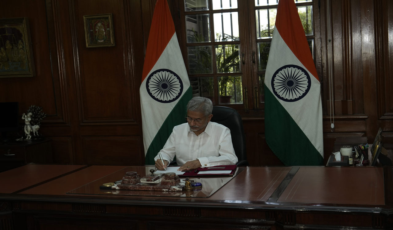 Jaishankar takes charge as External Affairs Minister, says ‘Immense honour’