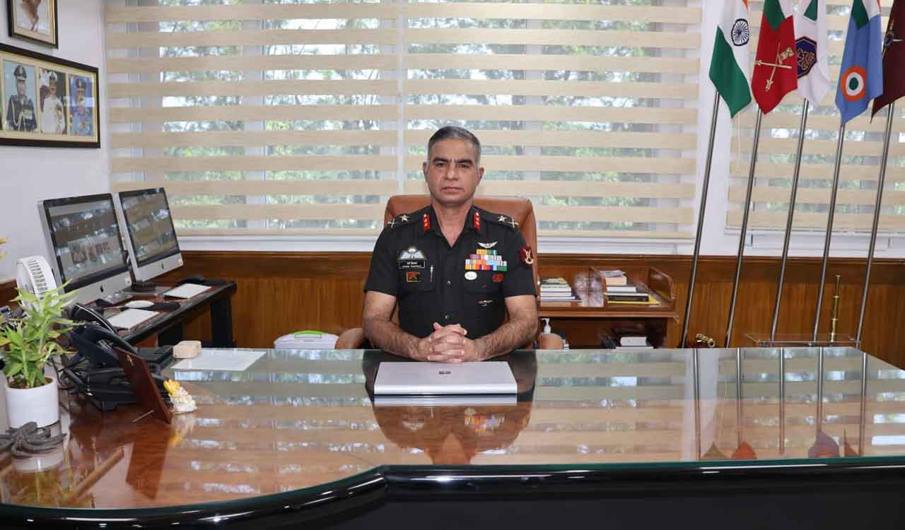 Major General Chhibber takes over as Commandant of CDM