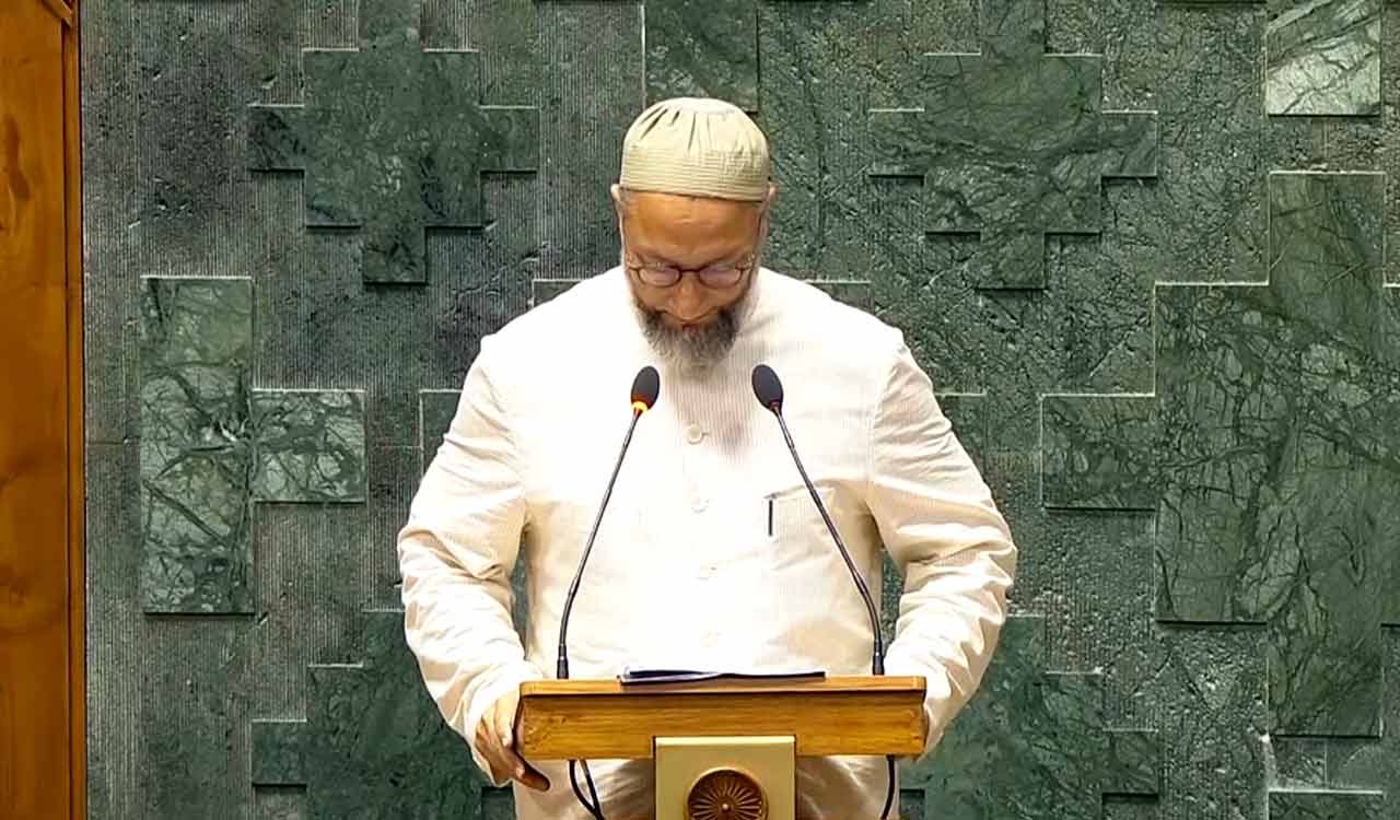 Asaduddin Owaisi raises ‘Jai Palestine’ slogan after taking MP oath