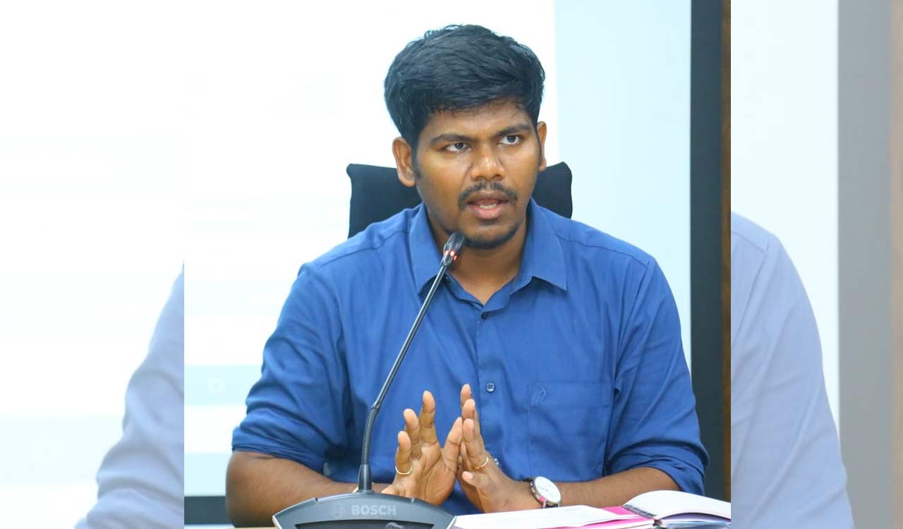 Mancherial: Officials asked to strictly record attendance of Group I aspirants