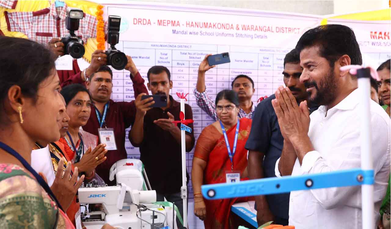 Revanth’s KCR phobia continues: Kakatiya Textile Park becomes Warangal Textile Park