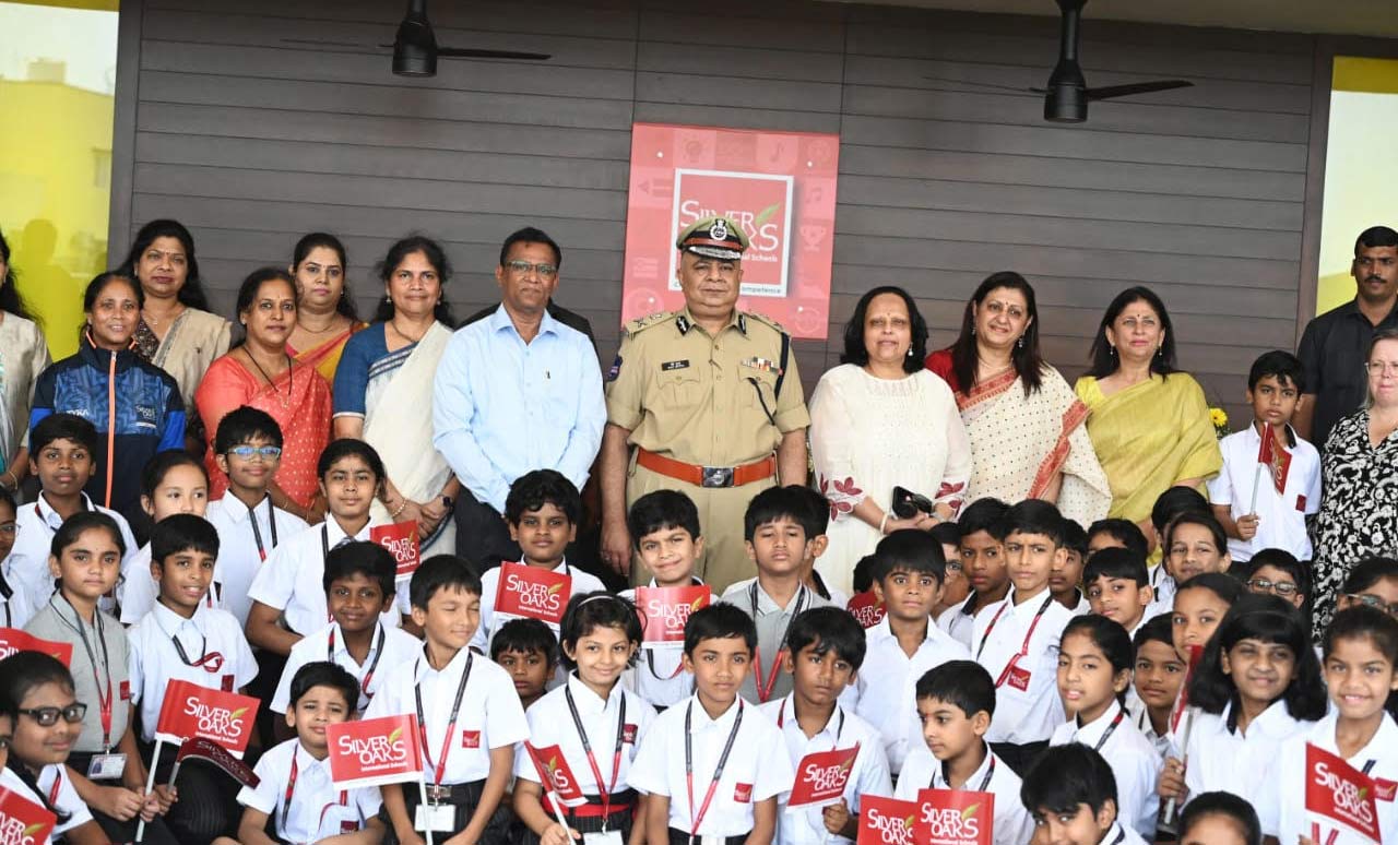 DGP Ravi Gupta participates in Silver Oaks International School’s 1st anniversary celebration