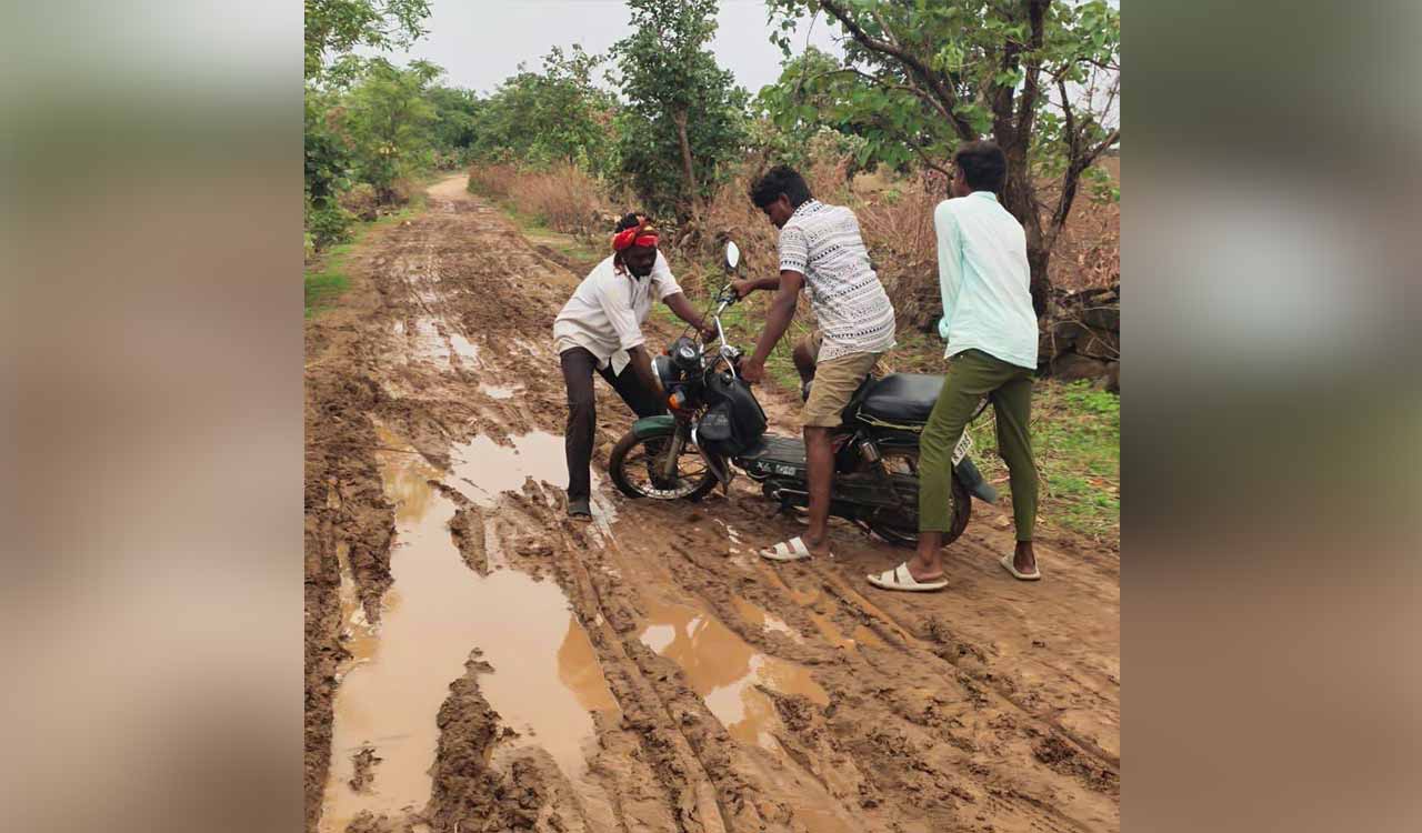 Slushy roads add woes to problems of rural folks in erstwhile Adilabad