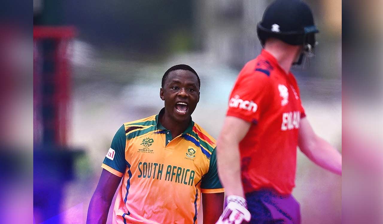 T20 World Cup: South Africa stays unbeaten, edges uut England by 7 runs