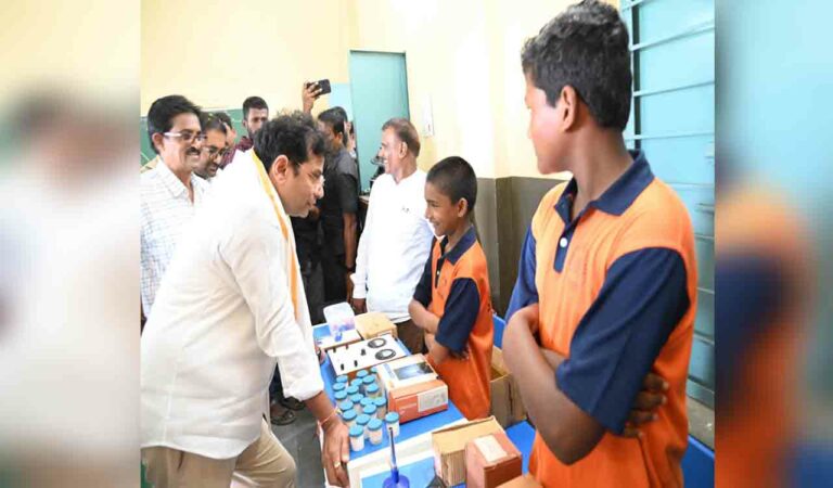 Govt. takes steps to provide quality education in schools: Minister