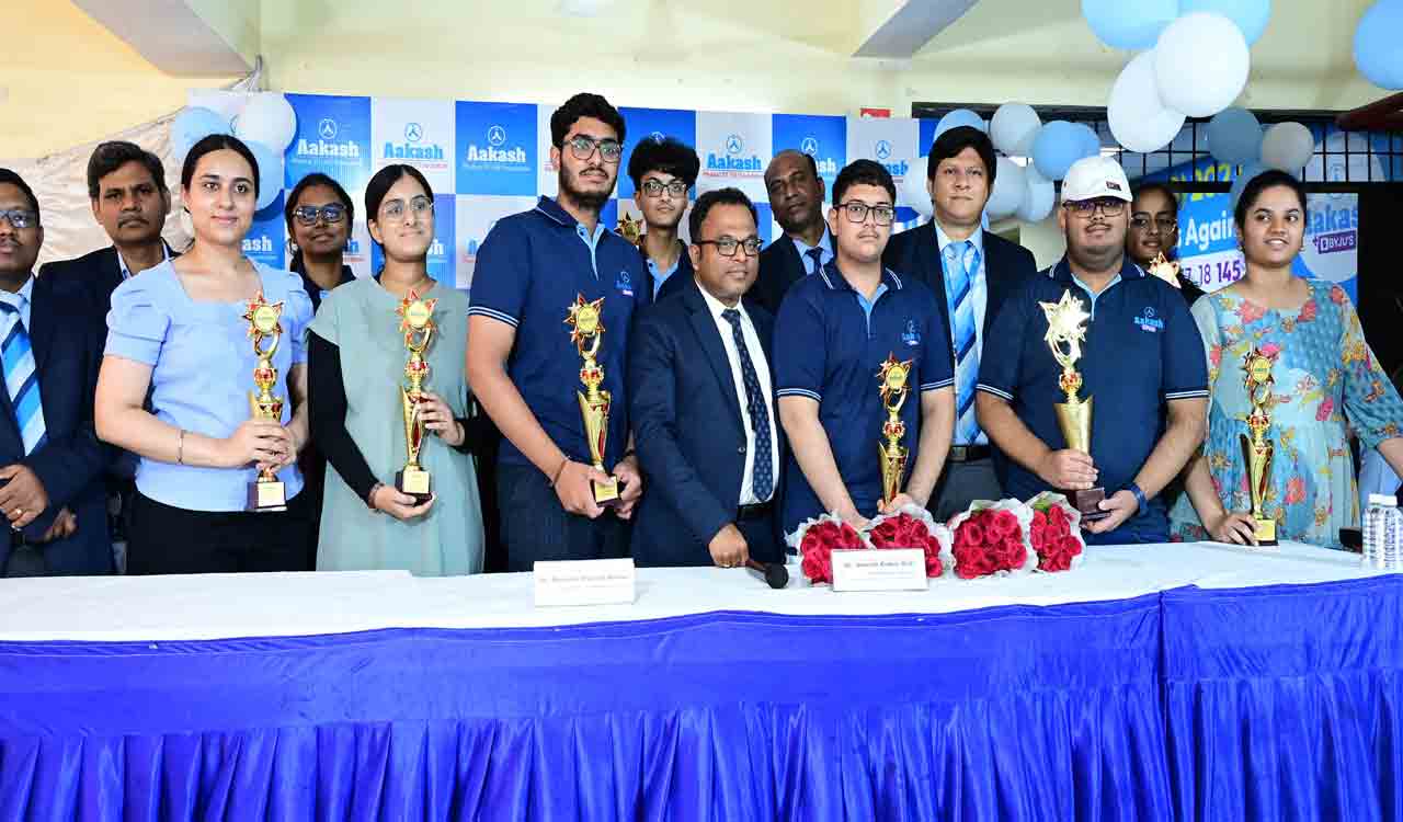 15 students from AESL excel in NEET UG