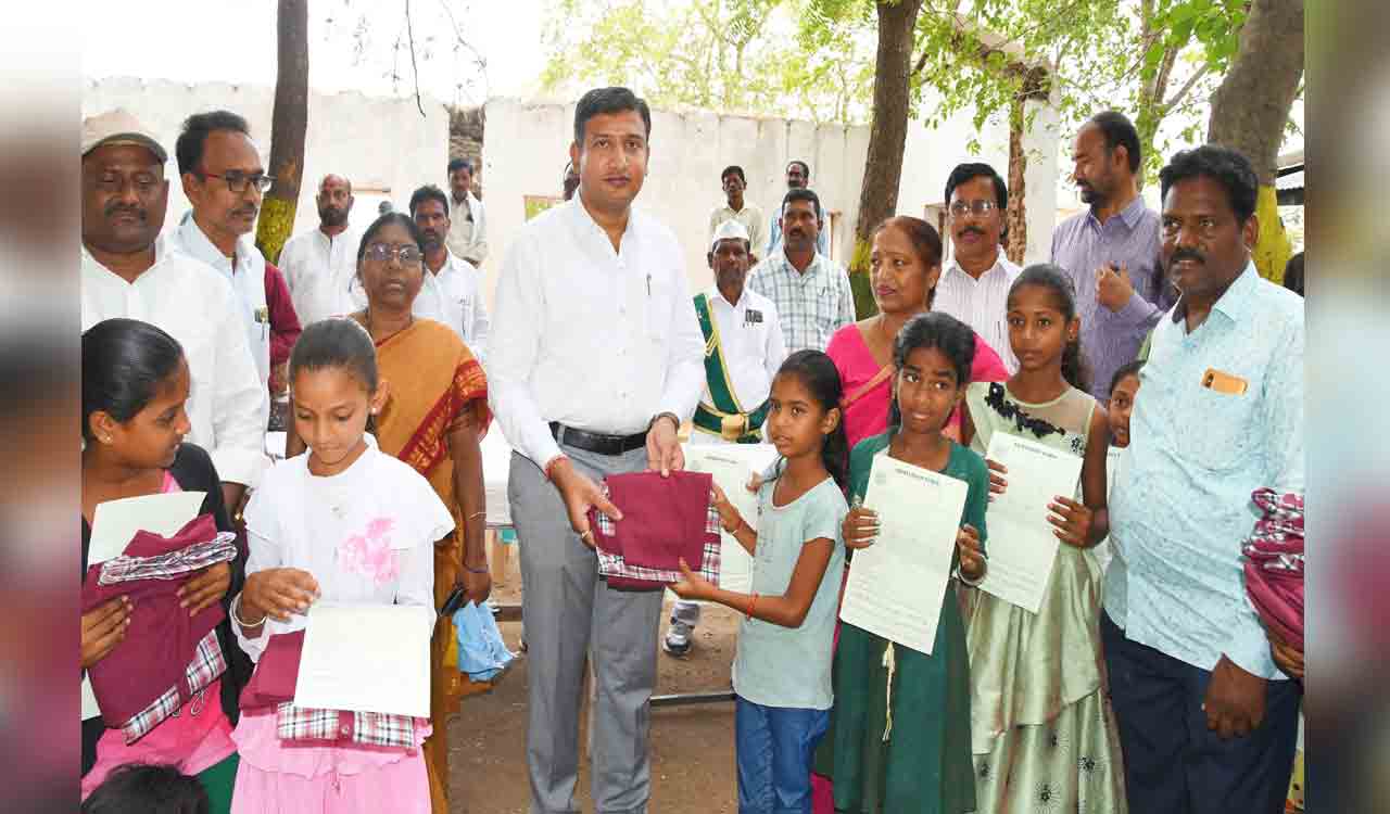 Collector asks officials to ensure dropouts join schools in Adilabad