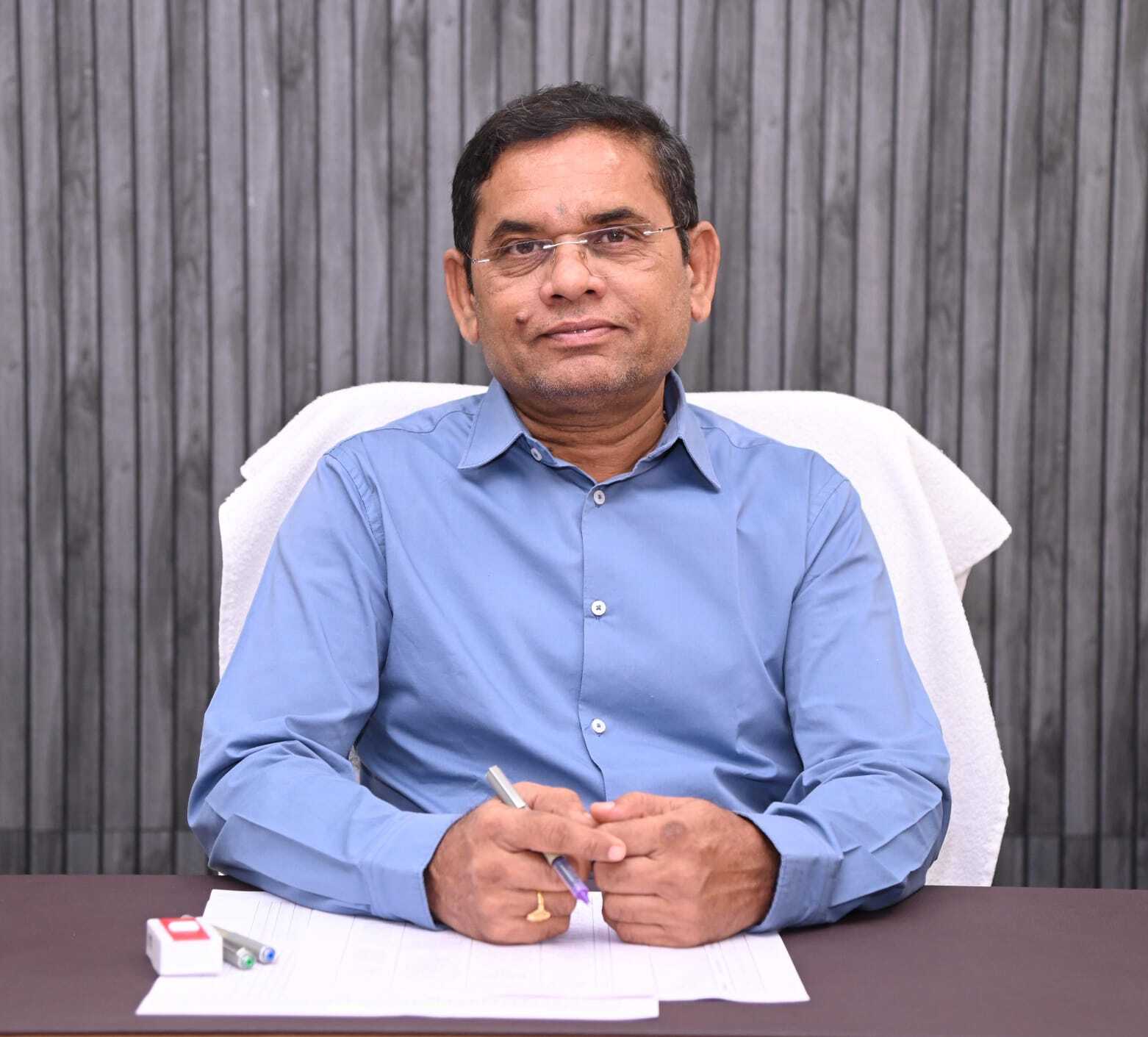 Mancherial inches towards achieving paddy procurement target