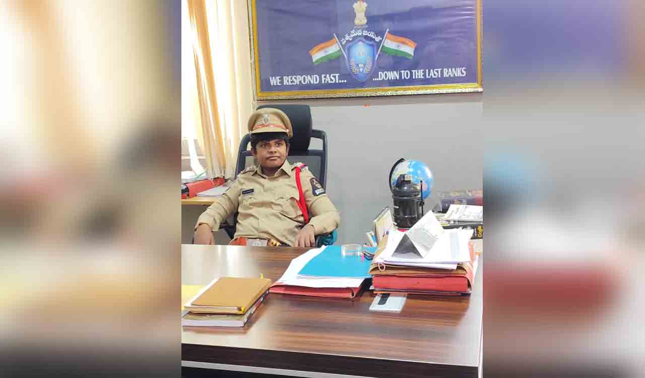 Child with cancer becomes police inspector for a day in Hyderabad