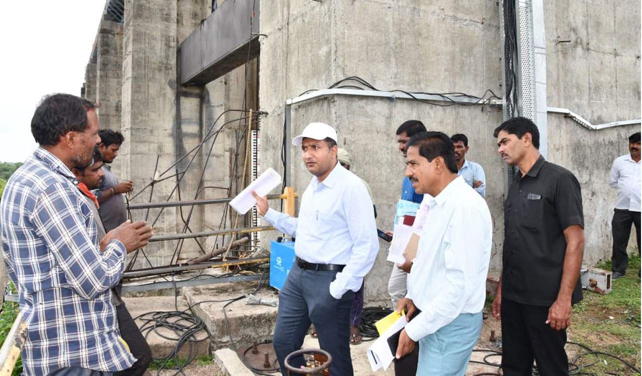 Adilabad Collector urges public to be cautious of floods