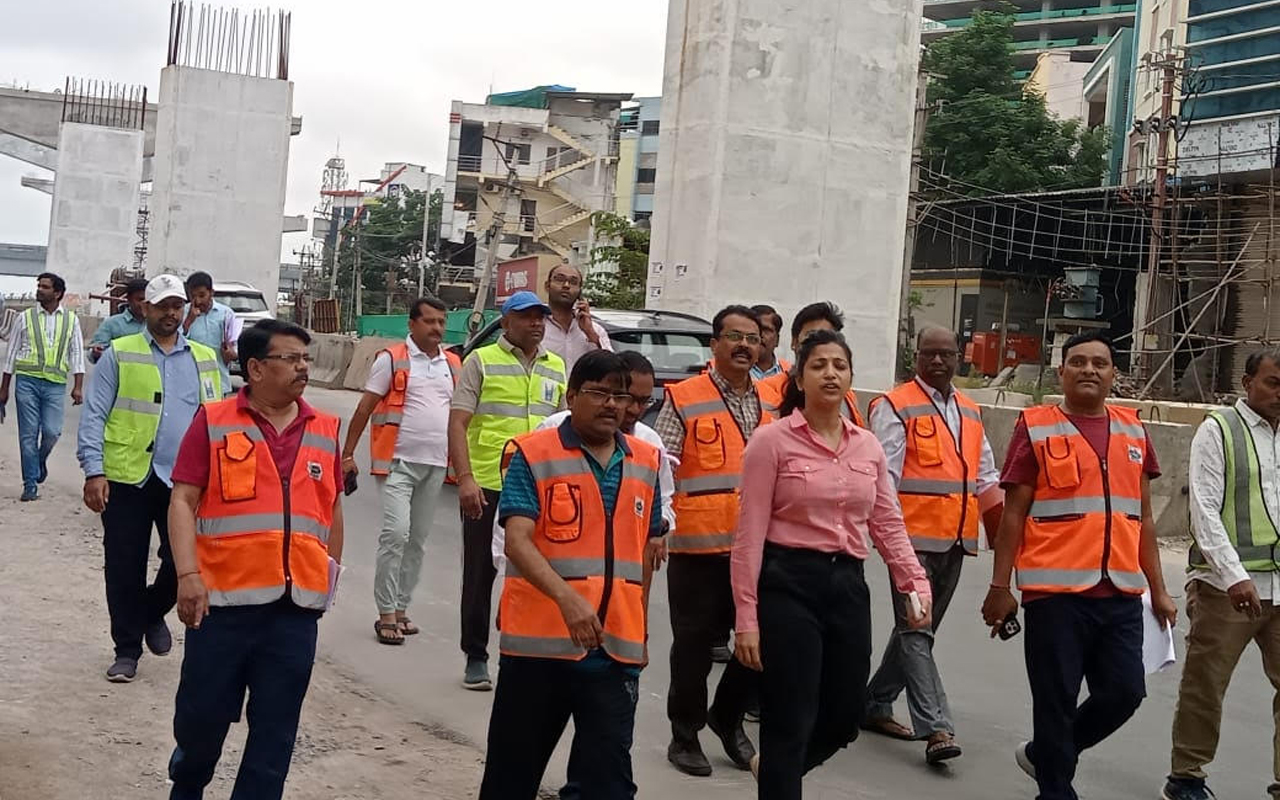 GHMC Commissioner Amrapali Kata inspects development works in ...