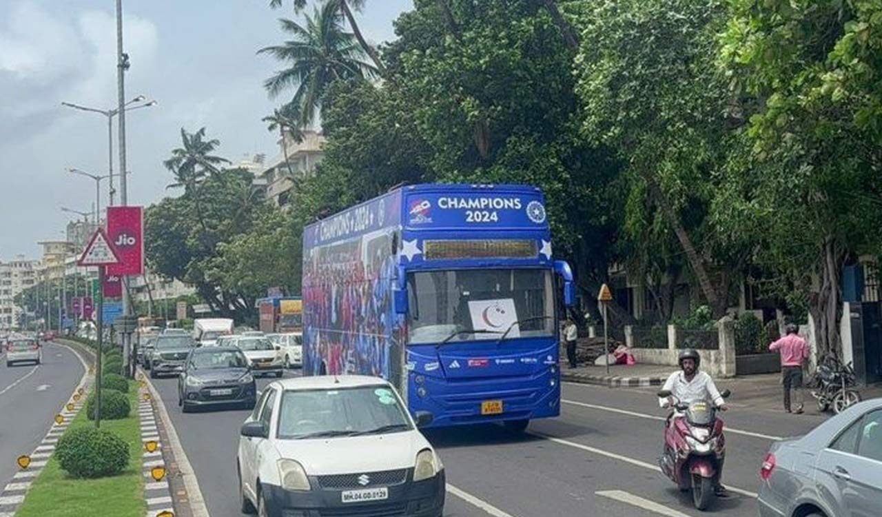 India’s victory parade bus awaits champions in Mumbai ahead of mega celebrations