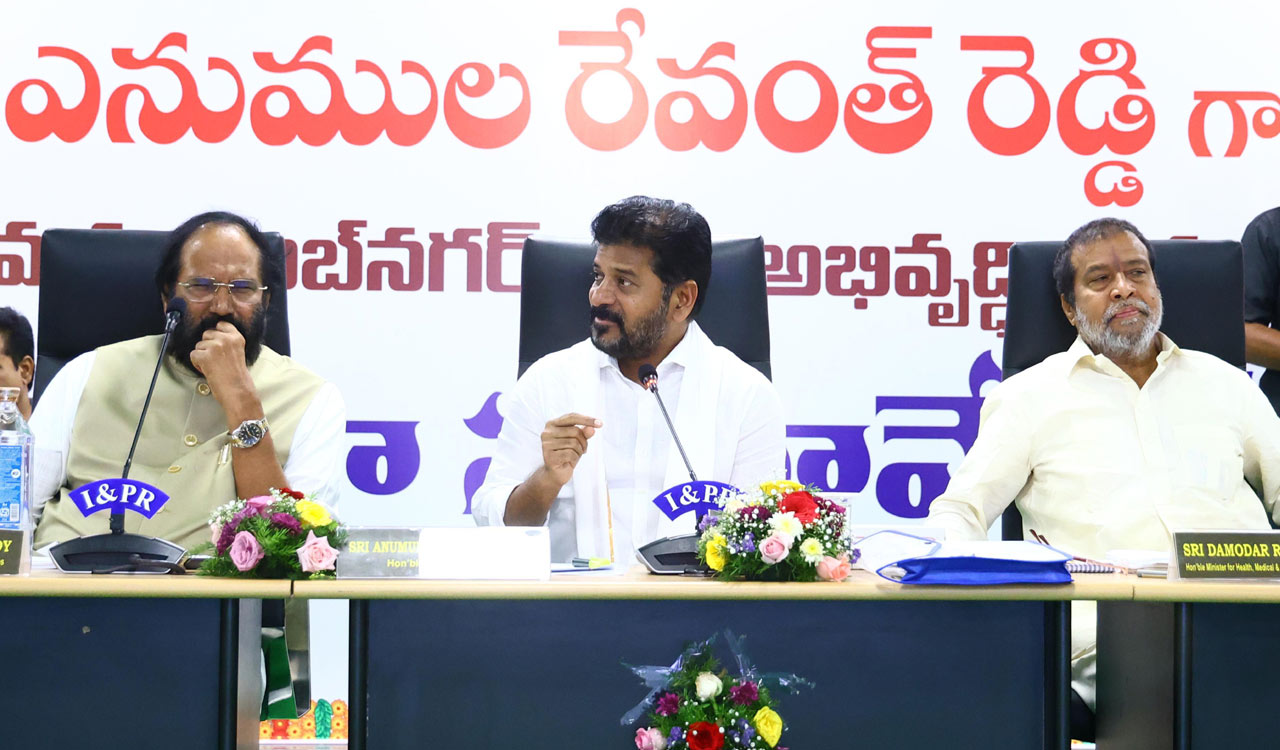 CM Revanth asks officials to complete Kalwakurthy LIS before Dec 2025