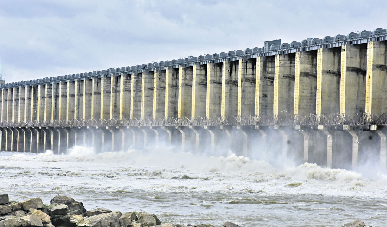 TG Genco takes up hydel generation at Jurala