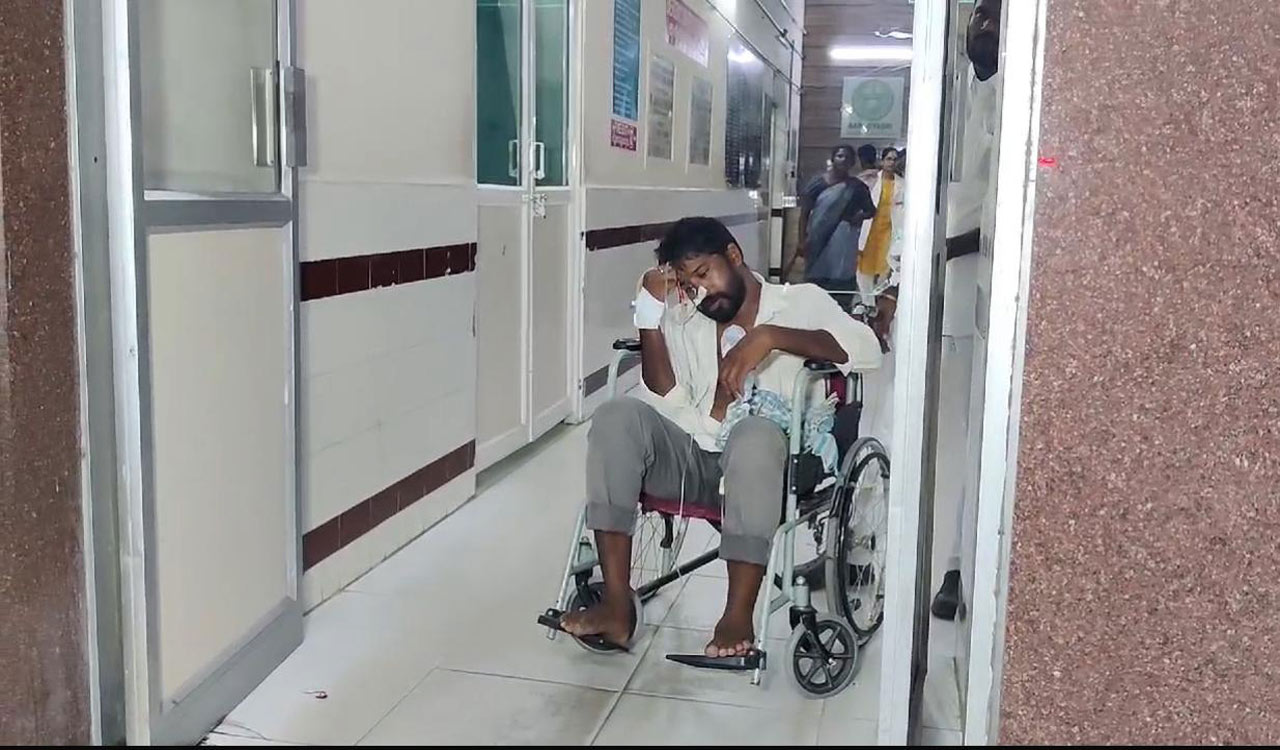 Farmer attempts suicide after Congress leader occupies land in Siddipet