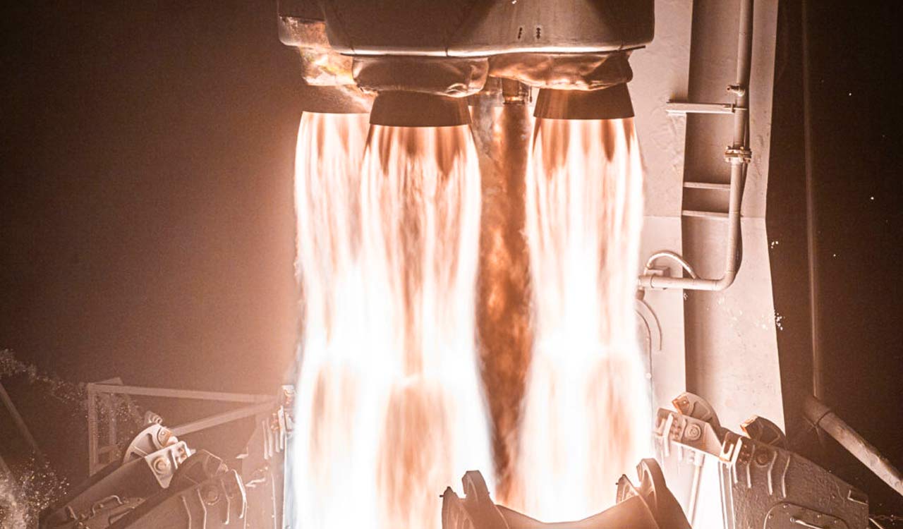 Firefly aerospace rocket launches 8 small satellites for NASA