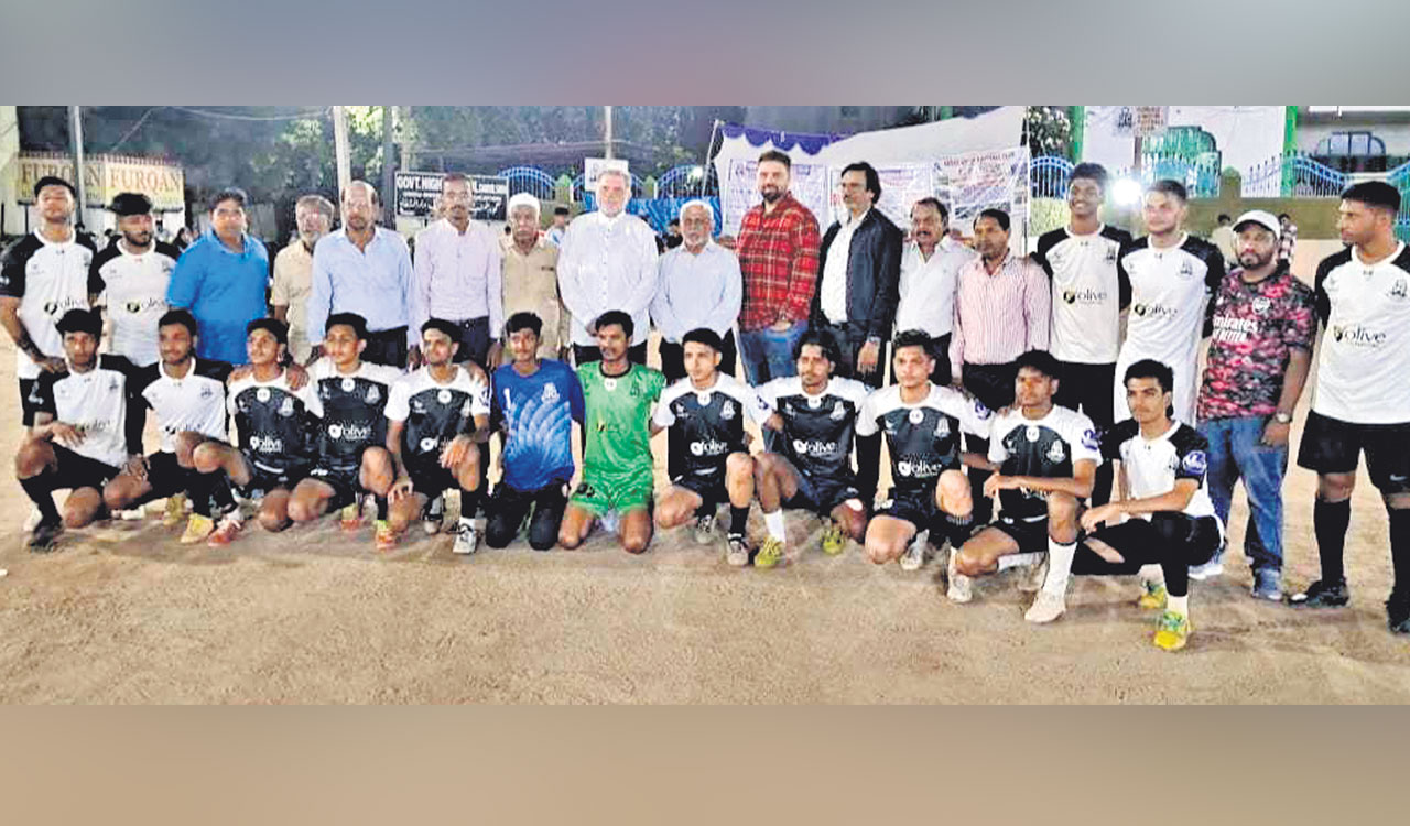 Hyderabad’s Abbas Union FC honours sponsors