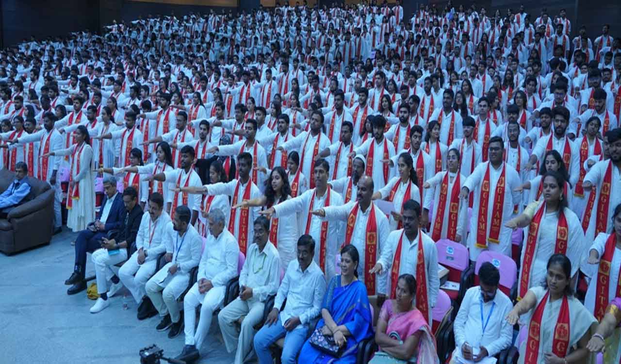 1,490 students graduate from GITAM Hyderabad