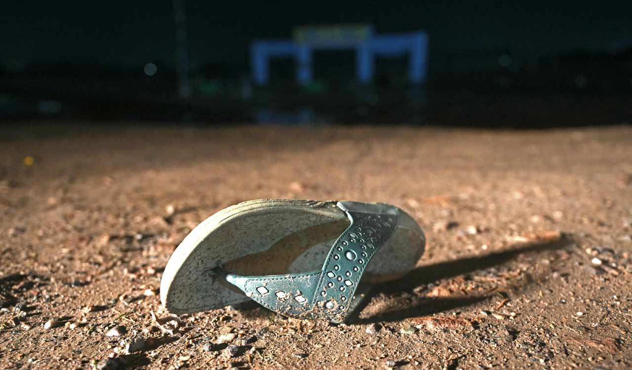 Hathras stampede: Toll climbs to 121, number of injured at 28