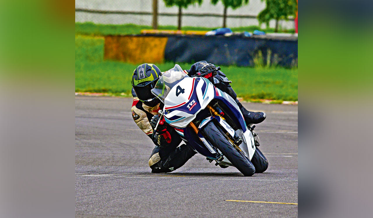 Hyderabad’s Jayanth makes mark at National Motorcycle Racing
