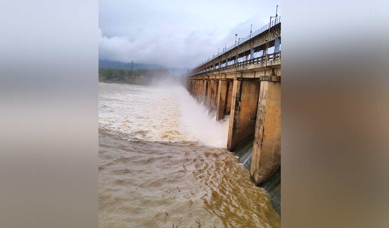 Inflows into Taliperu increasing, coal production hit in Manugur area