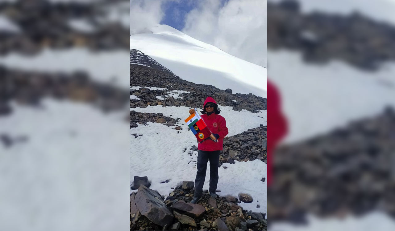 JUO Shardhanjali Sahoo of NCC Group Hyderabad has conquered Mount Kang Yatse-II at 20,505 feet