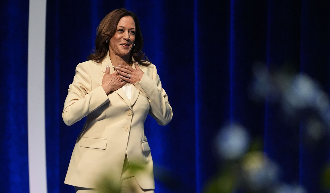 US polls: Harris ‘ready’ for debate, accuses Trump of backpedaling