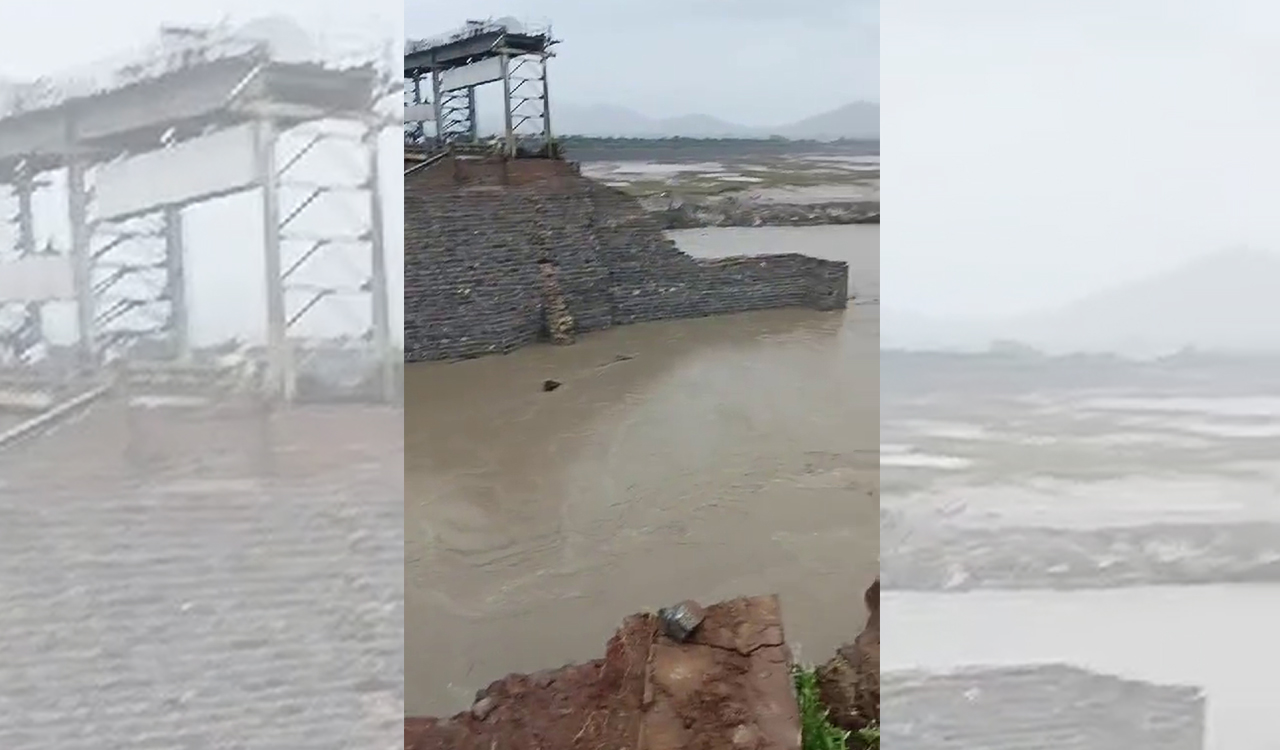 Peddavagu project breach due to neglect of officials, says Harish Rao