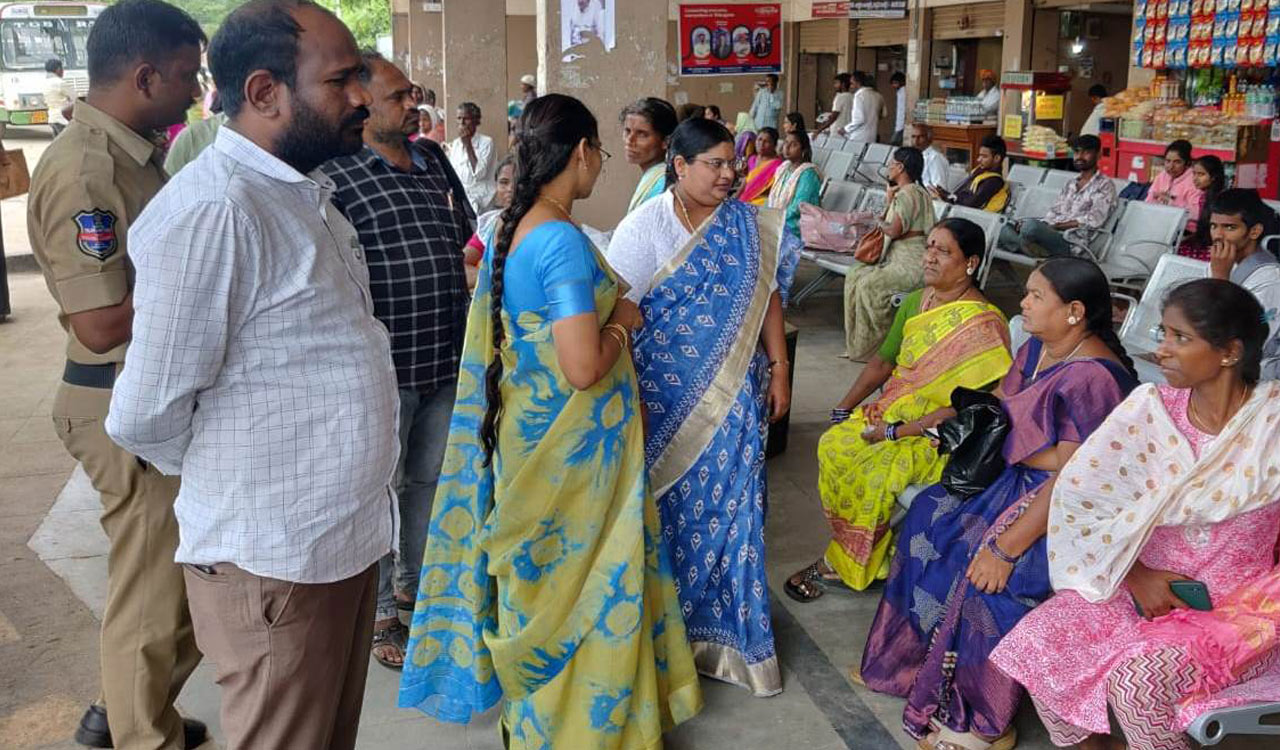 Medak: RDO insists on MRP sales at bus station