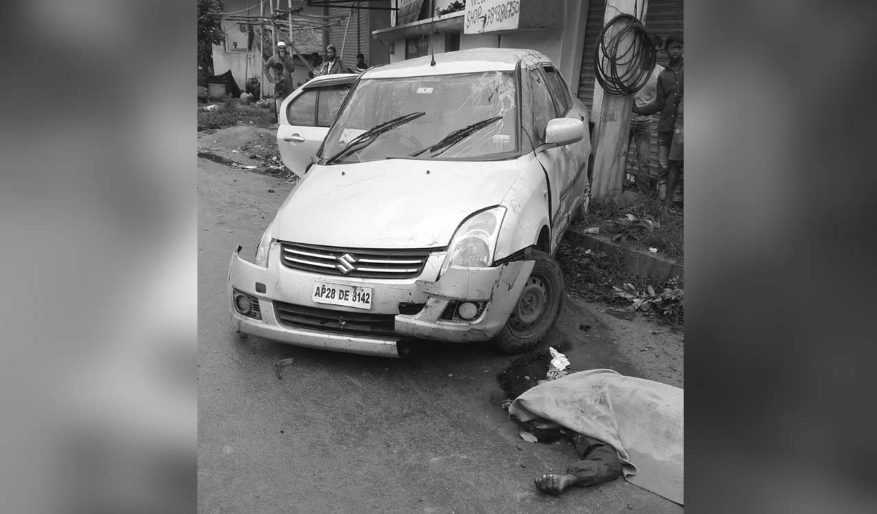 Medak: Sanitation worker run over by car; driver escapes