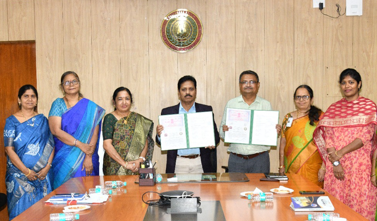 Hyderabad: GNITS, PJTSAU join hands to support agri projects