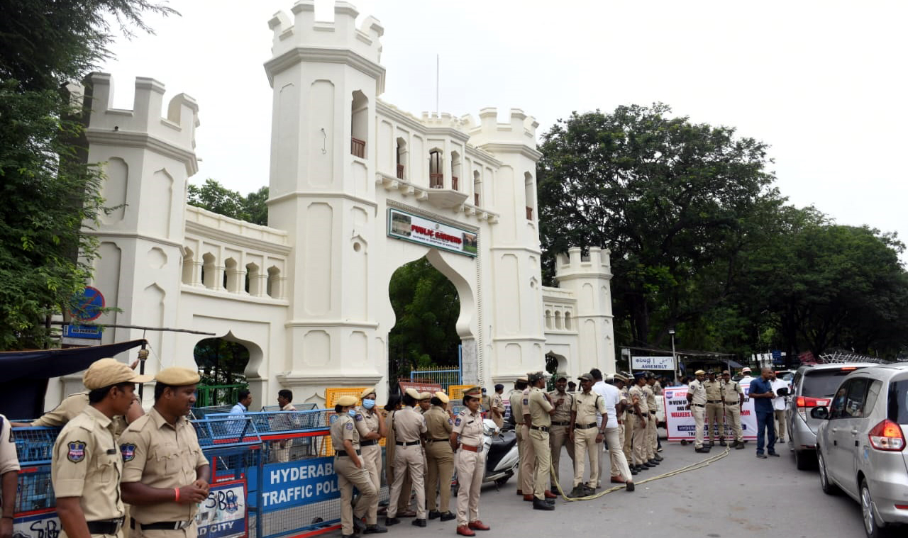 Hyderabad: PDSU activists stage protests outside Assembly demanding release of scholarships, fee reimbursement