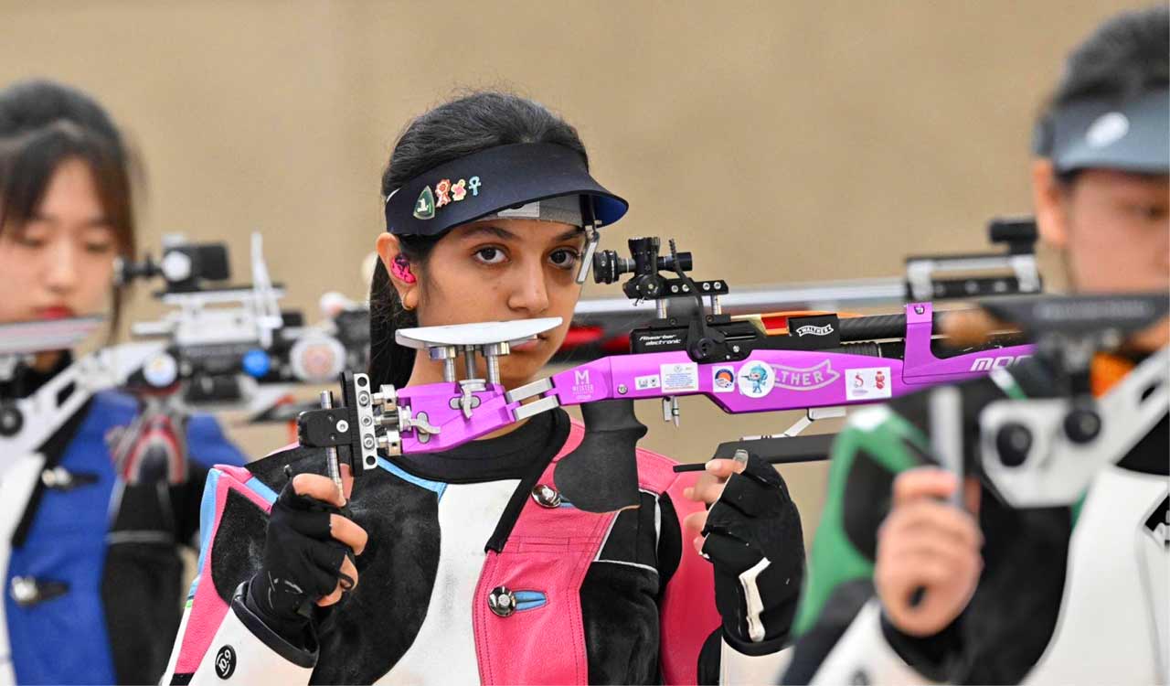 Paris Olympics: Ramita Jindal qualifies for Women’s 10M Air Rifle final; Elavenil misses out