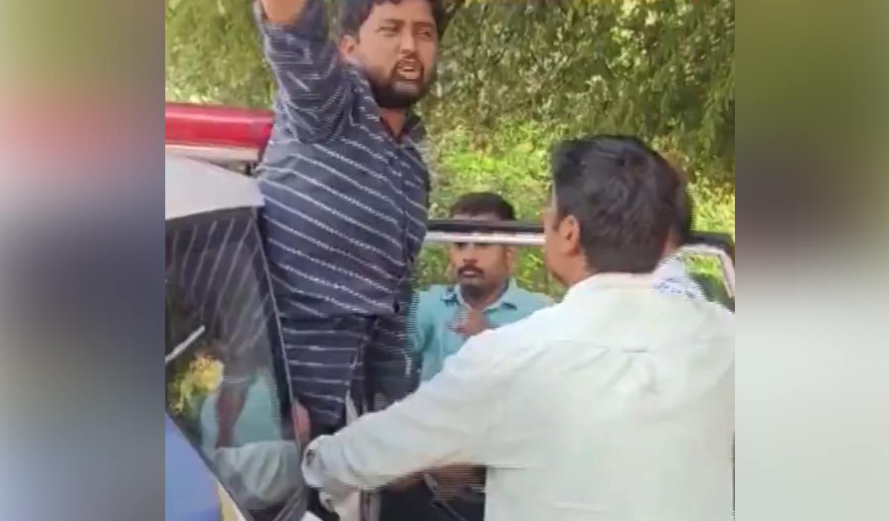 Police detain BRSV leaders at Osmania University for supporting unemployed youth