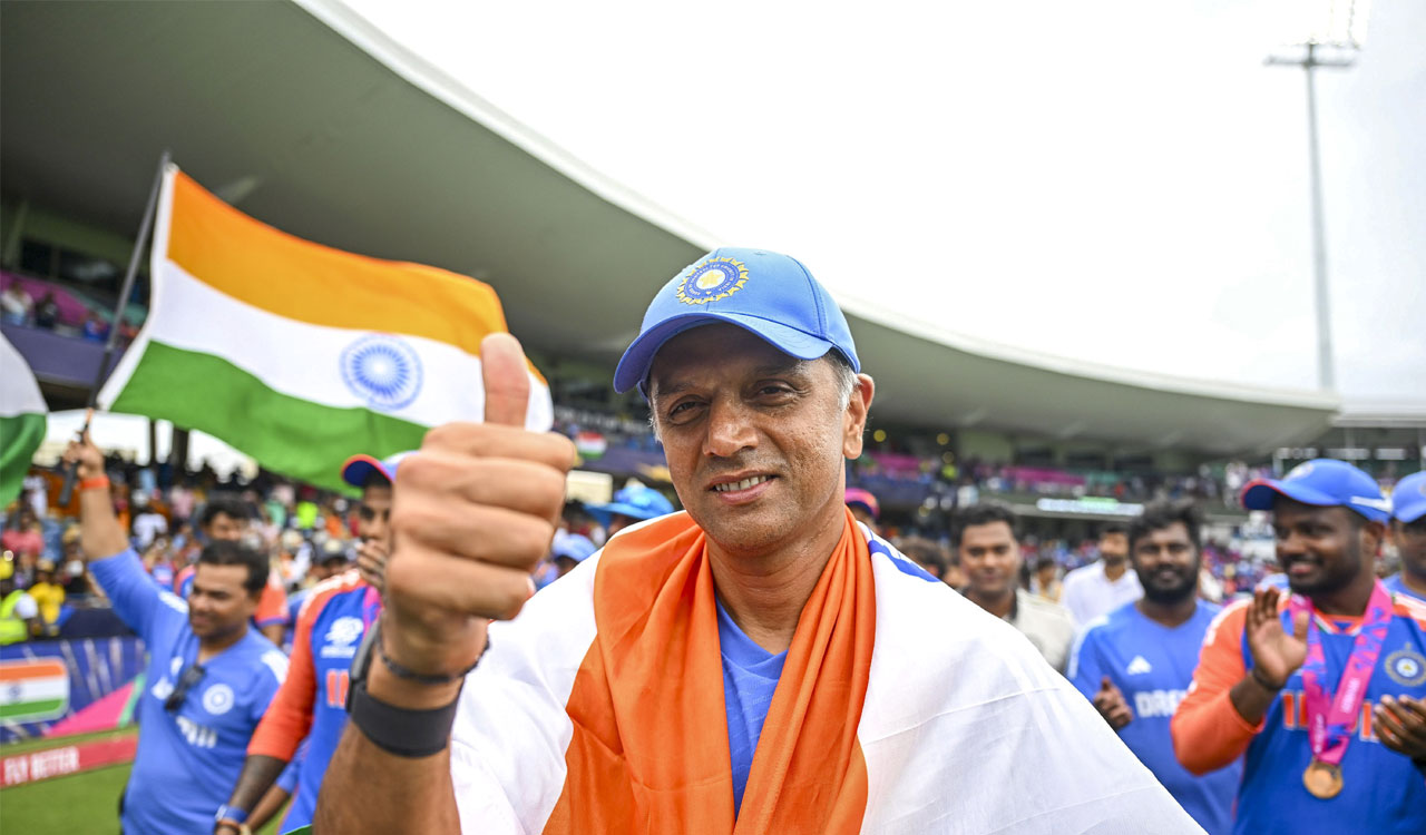 Dravid reveals how Rohit stopped him from quitting after ODI WC heartbreak