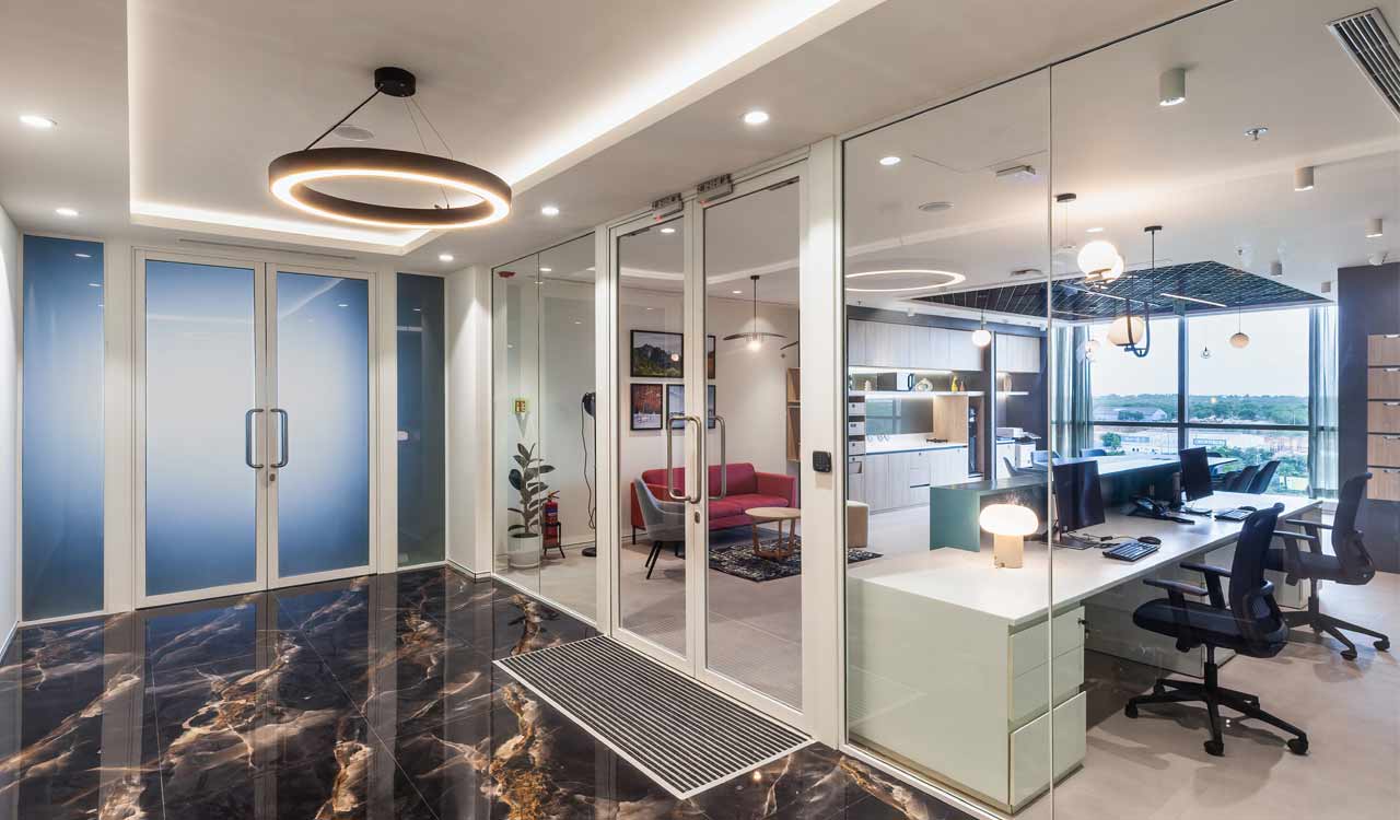 Regus opens a new, flexible workspace in GMR Aerocity, Hyderabad