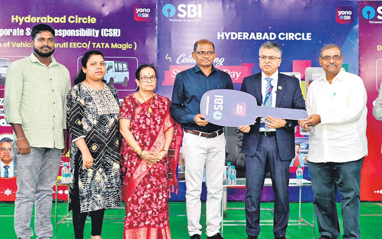 SBI Hyderabad Circle celebrates 69th State Bank Day across all branches in Telangana