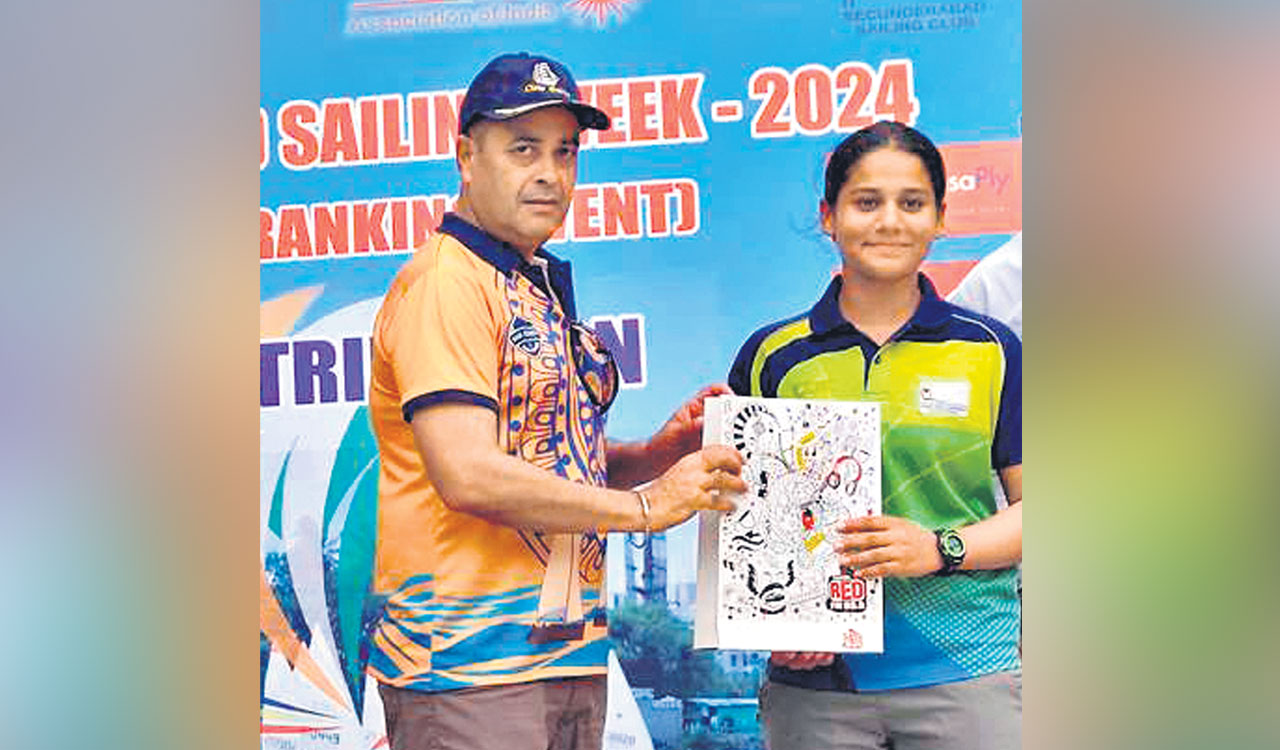 Ritika triumphs in ILCA 6 races in Sailing Week