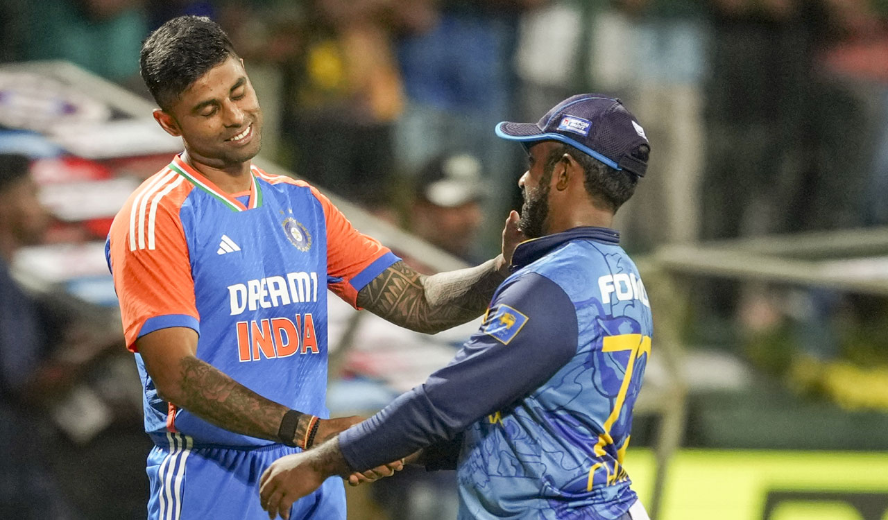 Ruthless India eye series whitewash against wobbly Lanka