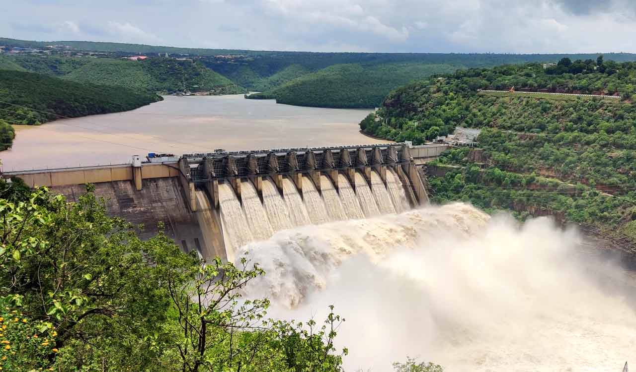 Telangana: 10 gates of Srisailam project opened-Telangana Today