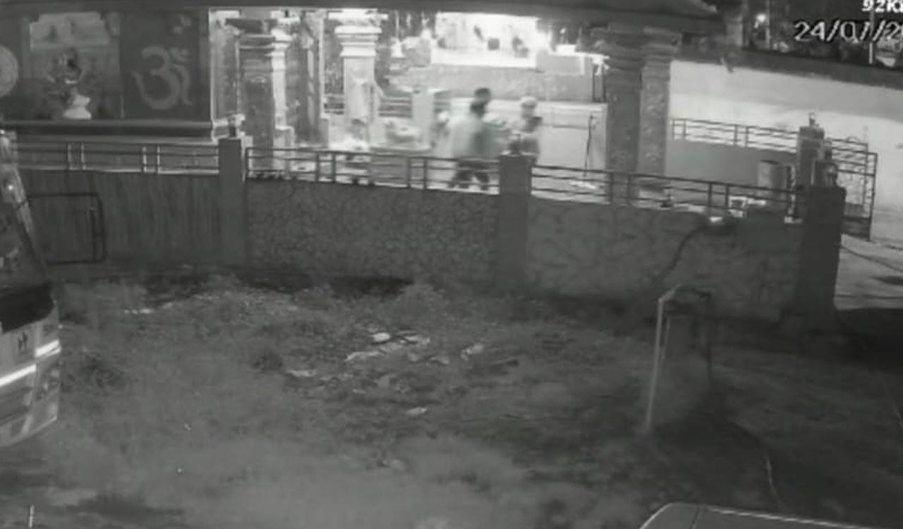 Temple hundi stolen in Telangana’s Sangareddy