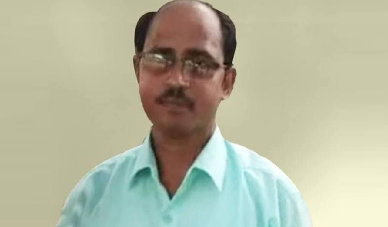 UP police arrest key suspect in deadly Hathras stampede