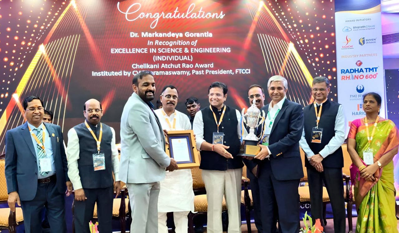 UoH Alumni receive award for Excellence in Science & Engineering